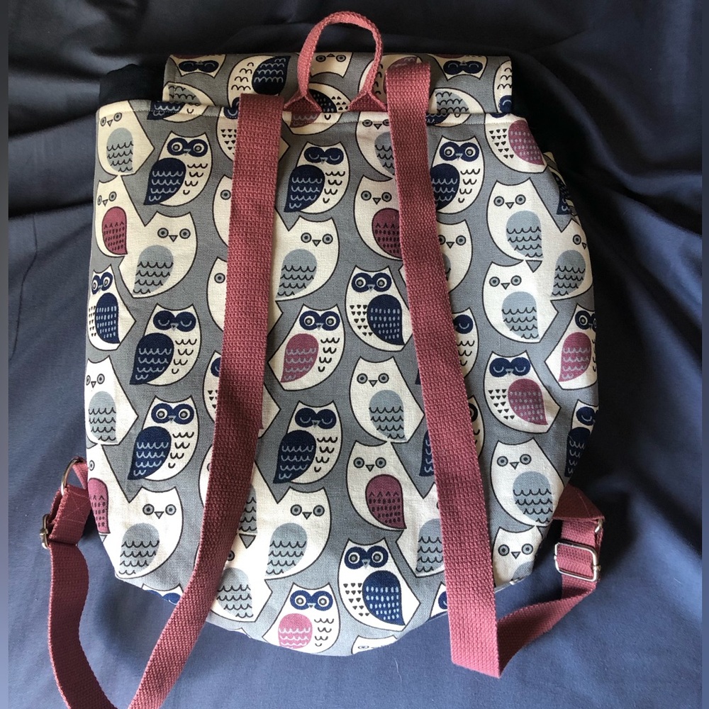 Owl Backpack - Picture 2 of 2
